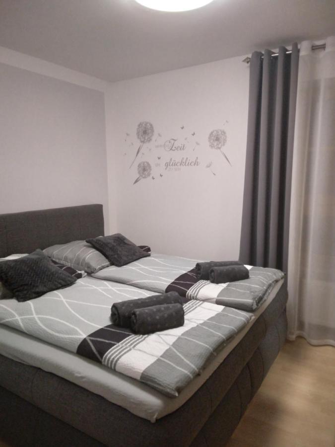 Ferienwohnung Mit Balkon Schwandorf Exterior foto